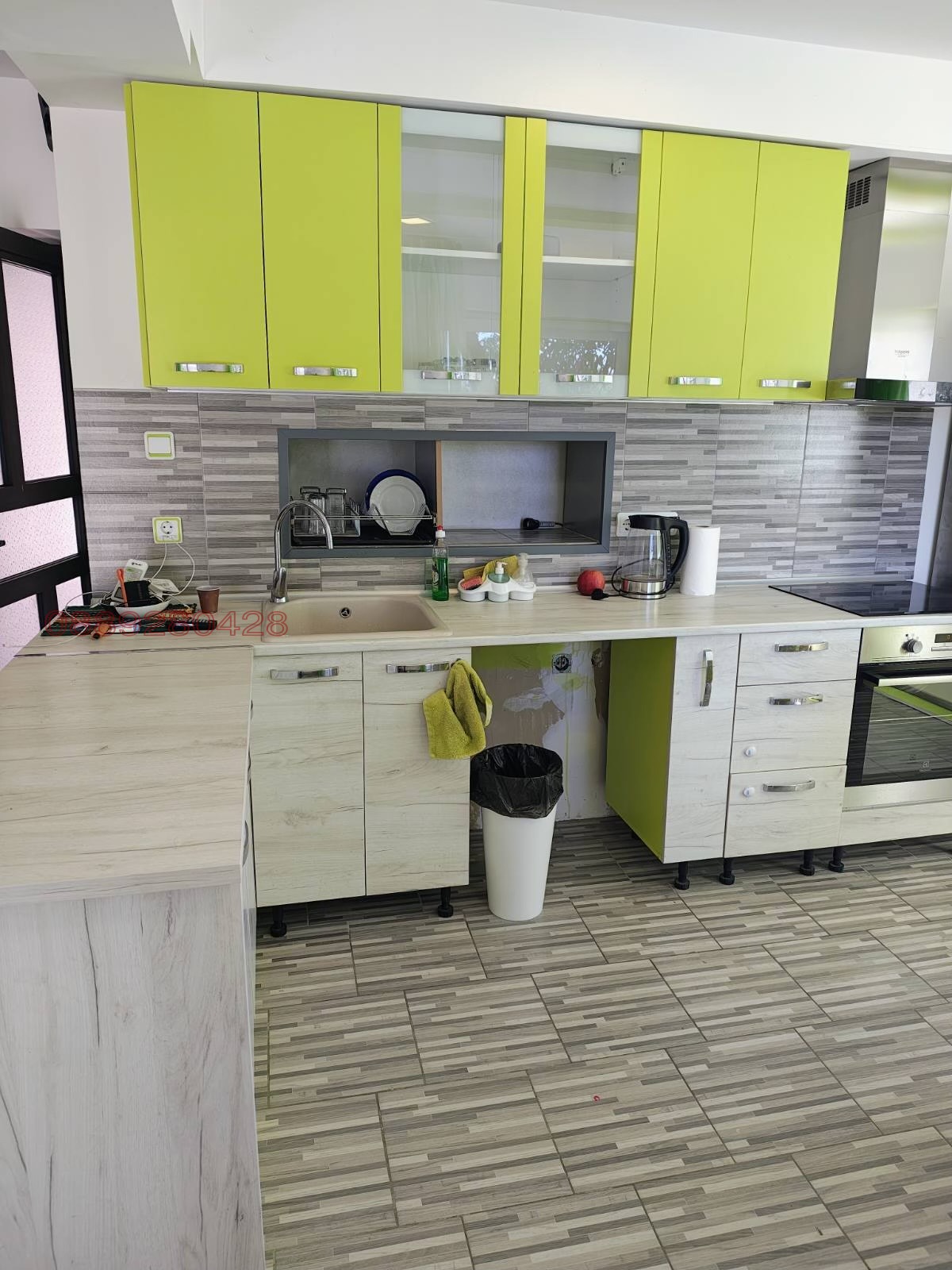 Продава КЪЩА, гр. Дупница, област Кюстендил, снимка 2 - Къщи - 56150180