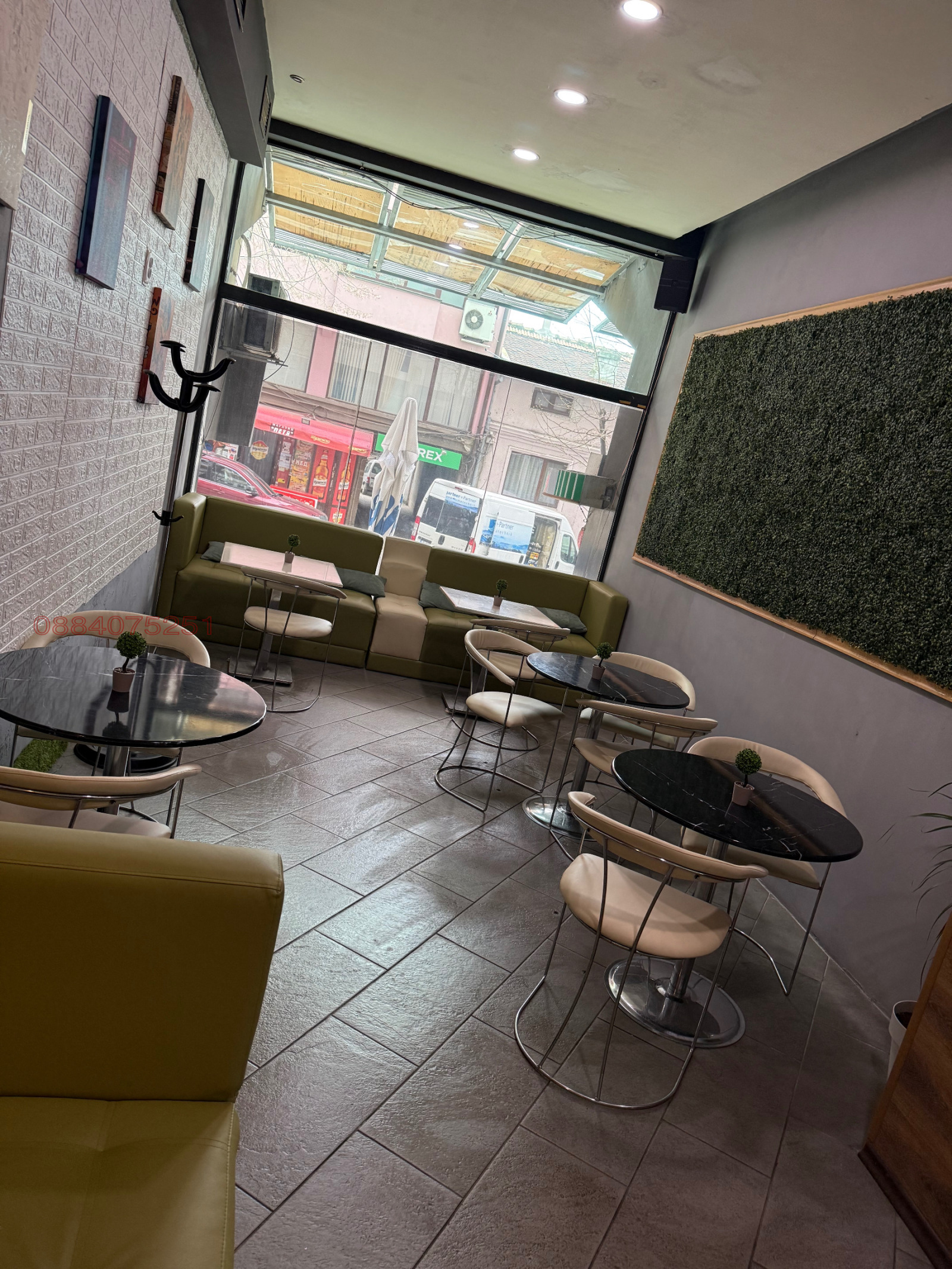 Продава ЗАВЕДЕНИЕ, гр. Варна, Център, снимка 2 - Заведения - 54326496