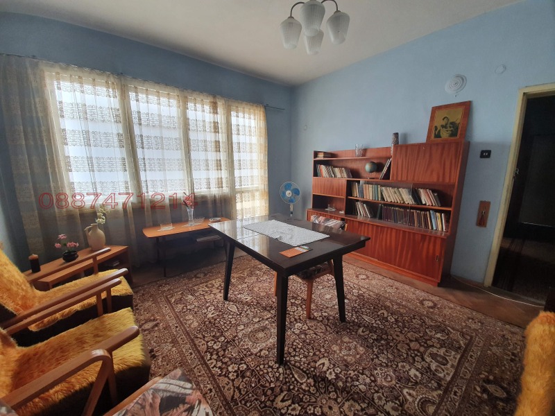 Продаја  Хоусе Флоор Плевен , Идеален центар , 240 м2 | 85352593 - слика [10]