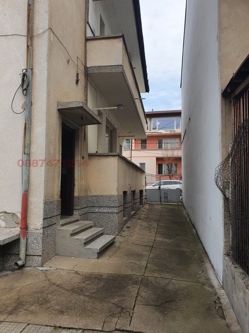 Продаја  Хоусе Флоор Плевен , Идеален центар , 240 м2 | 85352593 - слика [2]