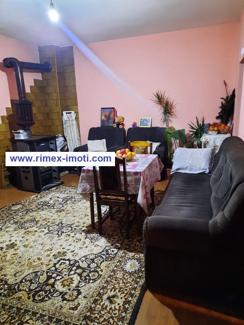 Te koop  Huis regio Plovdiv , Dink , 100 m² | 68897845 - afbeelding [3]