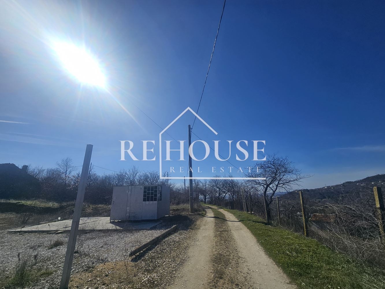 Продава ПАРЦЕЛ, гр. Варна, м-т Сълзица