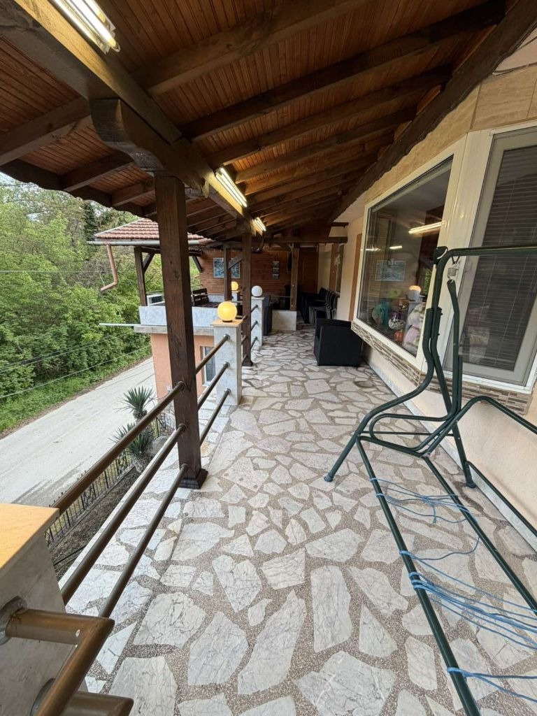 Продава КЪЩА, гр. Ловеч, Дръстене, снимка 15 - Къщи - 54628382