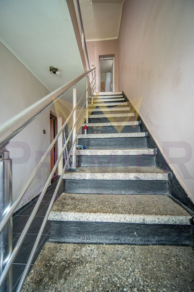 Продава КЪЩА, гр. Балчик, област Добрич, снимка 8 - Къщи - 56575921