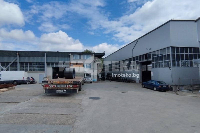 Продава СКЛАД, гр. София, Модерно предградие, снимка 2 - Складове - 52844946
