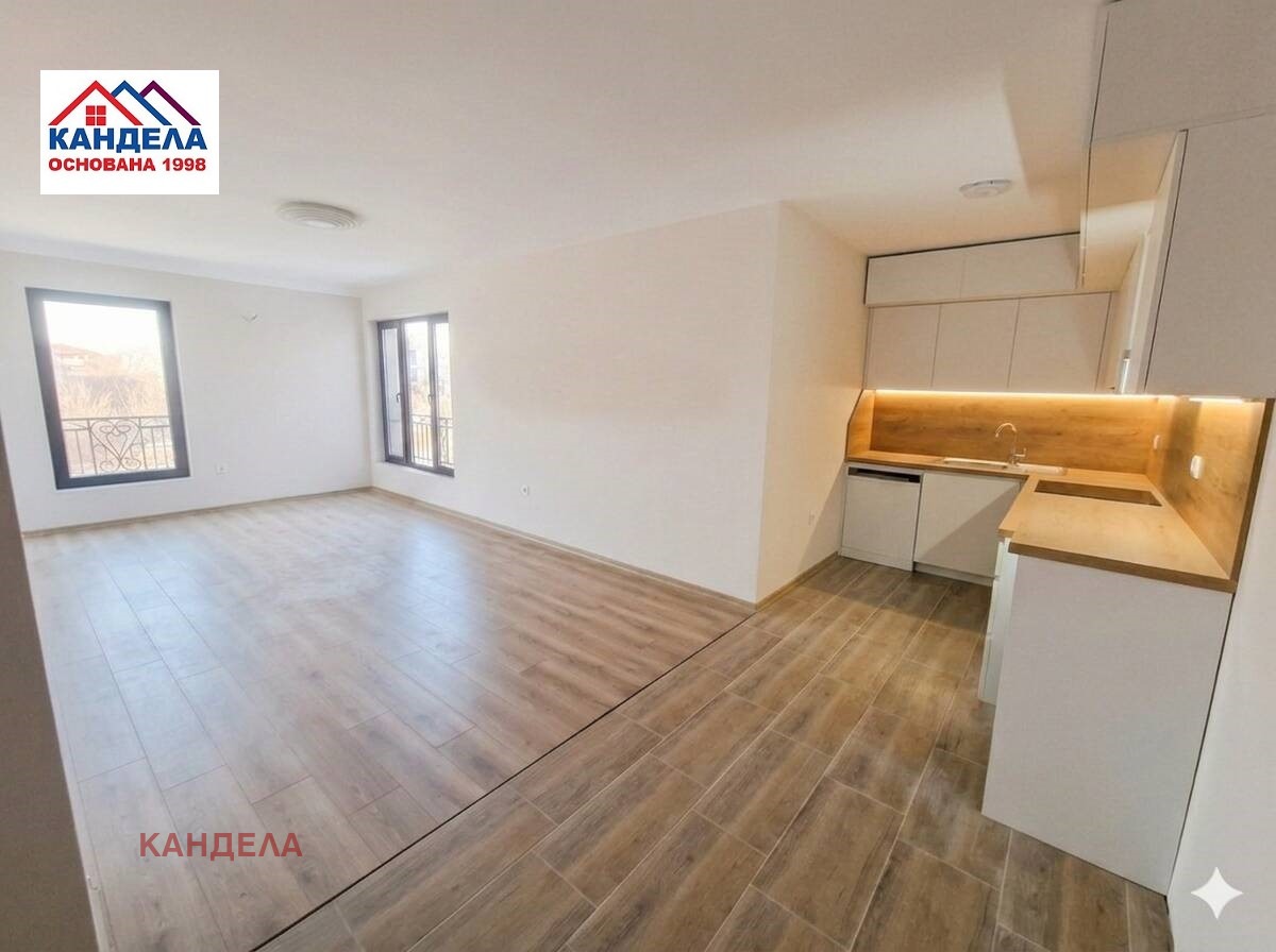 Продава 2-СТАЕН, гр. Пловдив, Остромила, снимка 2 - Апартаменти - 54427866