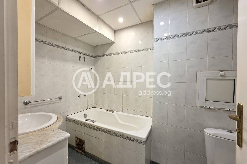 Продава 3-СТАЕН, гр. София, Лагера, снимка 16 - Апартаменти - 56565874