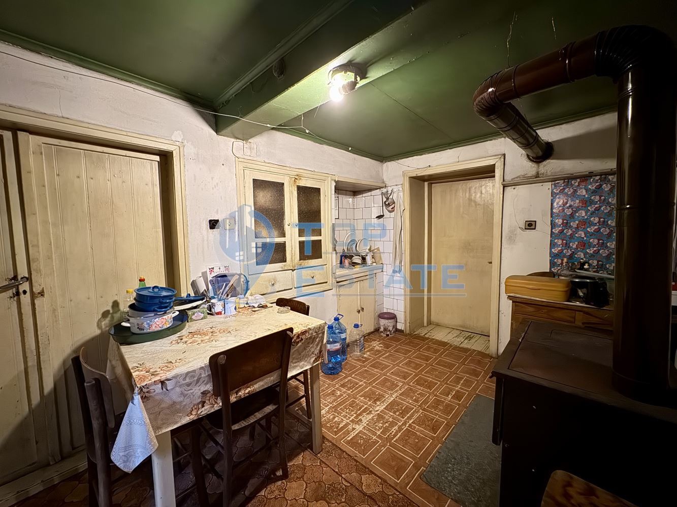 Продава КЪЩА, с. Ресен, област Велико Търново, снимка 2 - Къщи - 51746586