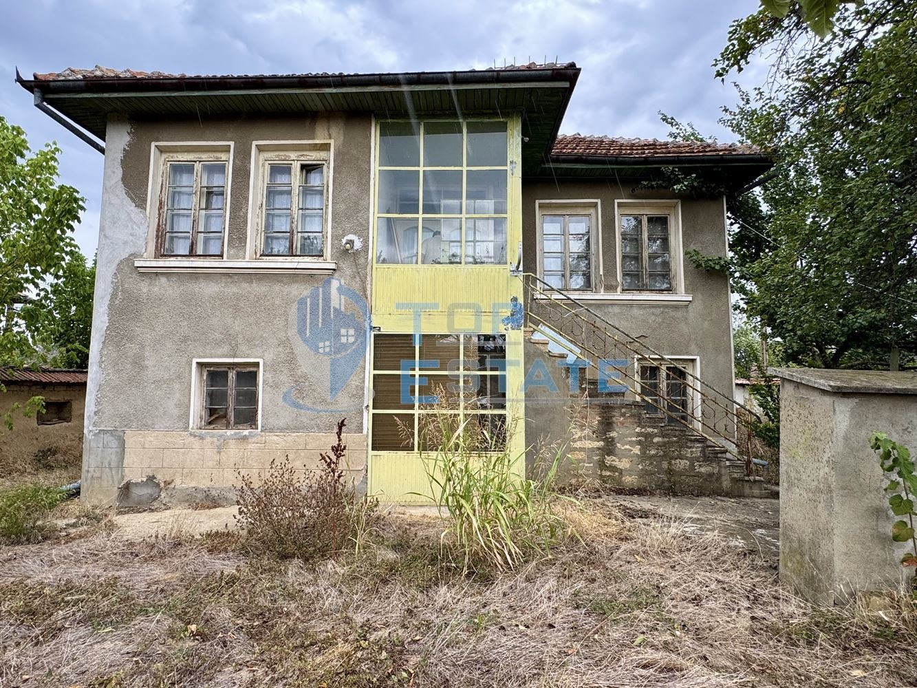 Продава КЪЩА, с. Ресен, област Велико Търново