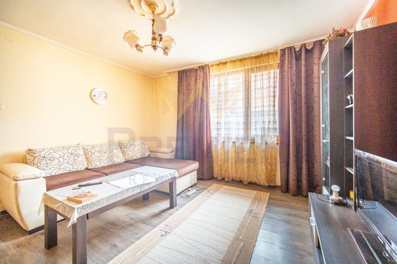 Продава КЪЩА, гр. Балчик, област Добрич, снимка 5 - Къщи - 56575921