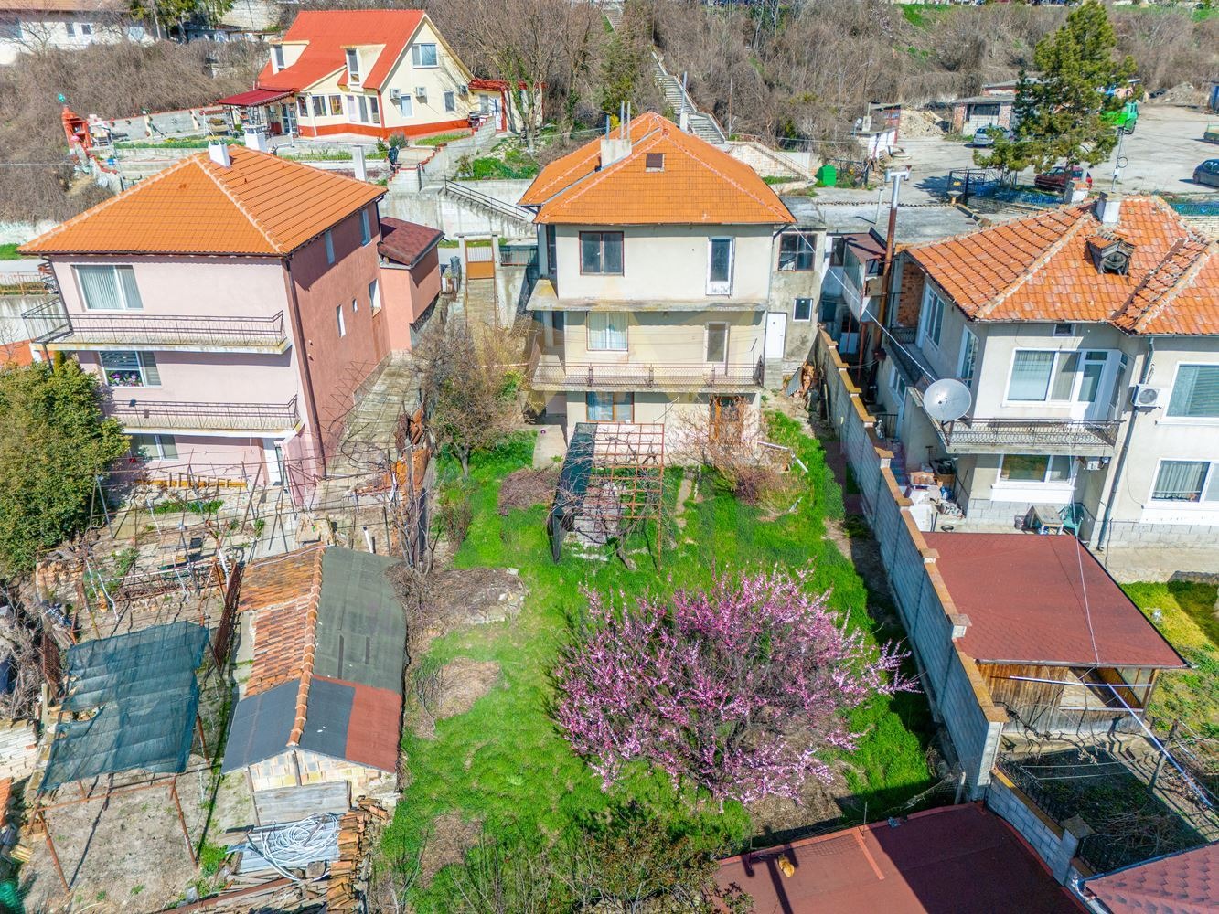 Продава КЪЩА, гр. Балчик, област Добрич, снимка 16 - Къщи - 56575921