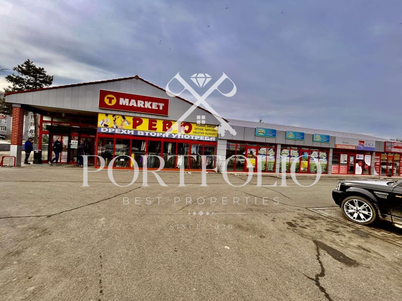 Продава ТЪРГОВСКИ КОМПЛЕКС в област Бургас, гр. Карнобат - 1400 кв.м / 2 450 000 € » 4 791 783.50 лв., ПОРТФОЛИО БЕСТ ПРОПЪРТИС