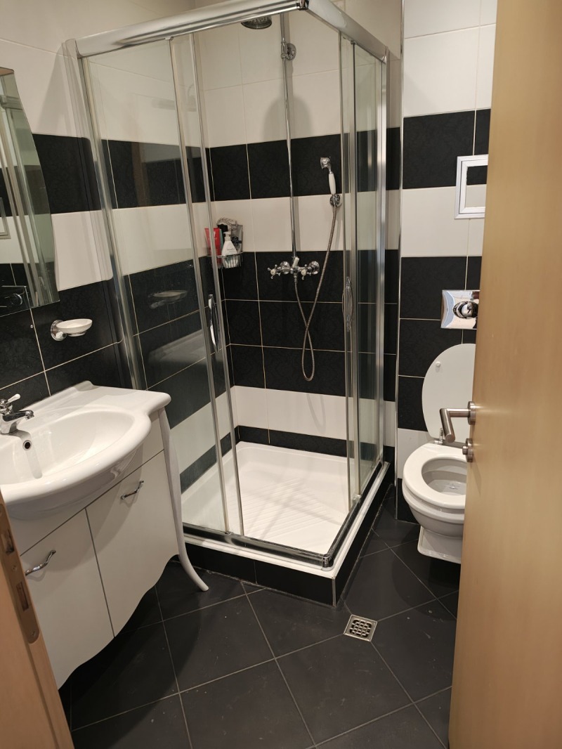 Продаја  1 спаваћа соба Софија , Изток , 70 м2 | 62685793 - слика [3]