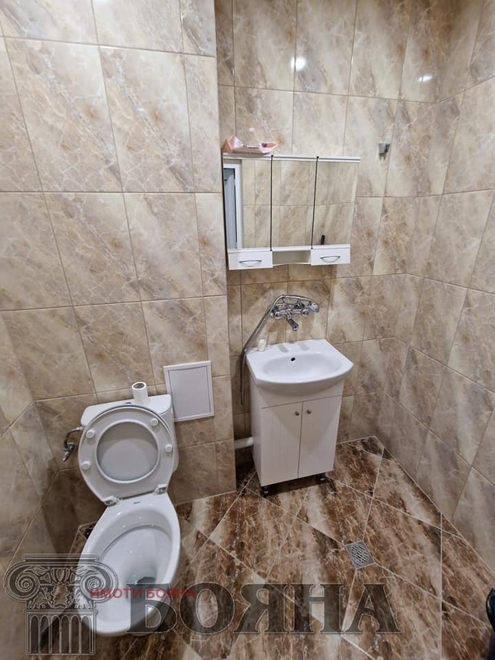 Продава  2-стаен град Русе , Централен южен район , 70 кв.м | 24506342 - изображение [11]