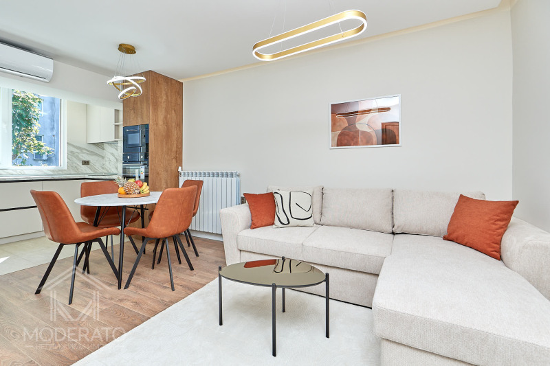 Продается  2 спальни Бургас , Славейков , 60 кв.м | 58421769