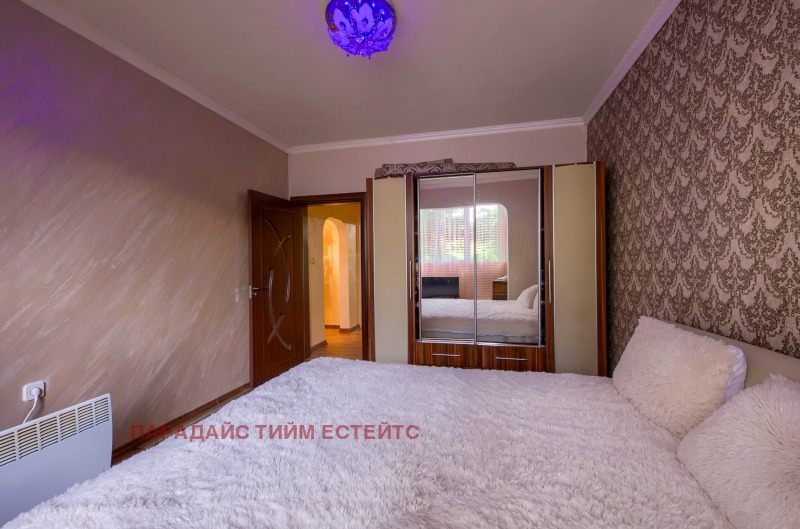 Продава  3-стаен град София , Люлин 4 , 100 кв.м | 42410032 - изображение [12]