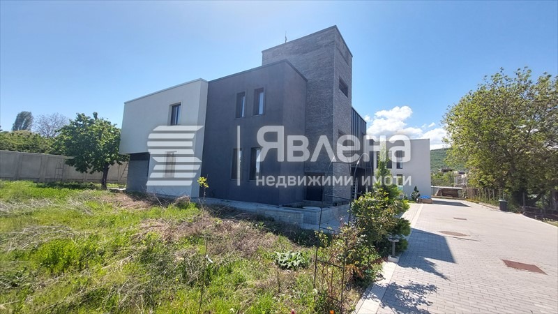 Til salg  Hus region Plovdiv , Markovo , 252 kvm | 78563945 - billede [2]