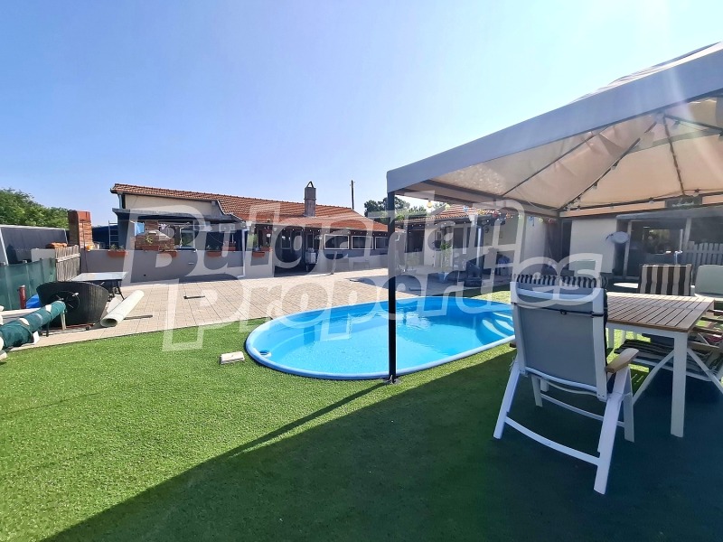 Продава КЪЩА, с. Бояново, област Ямбол, снимка 2 - Къщи - 53039424