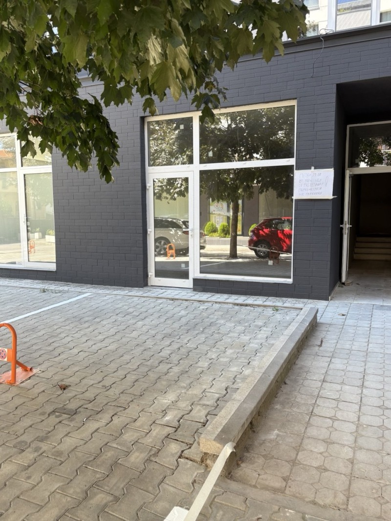 De vânzare  Magazin Sofia , Manastirsci livadi , 42 mp | 16872407
