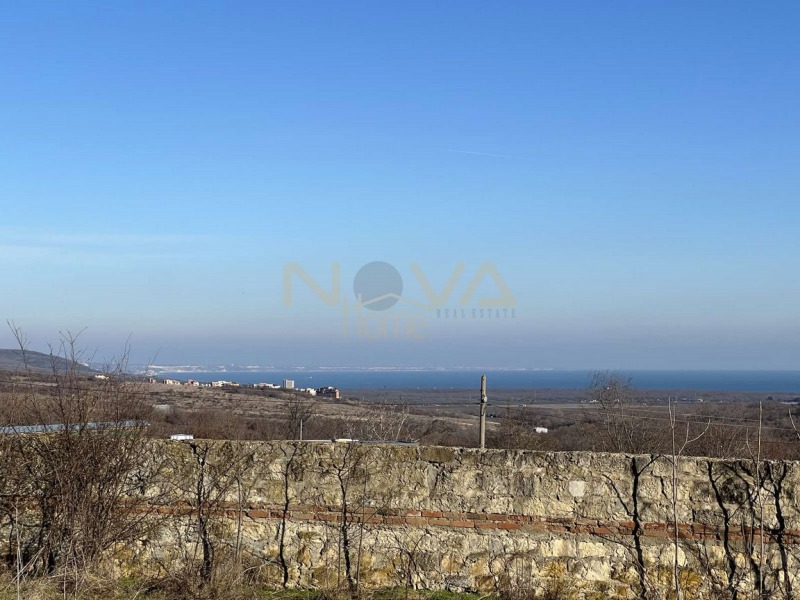 À venda  Trama região Varna , General Kantardjievo , 1676 m² | 44642862