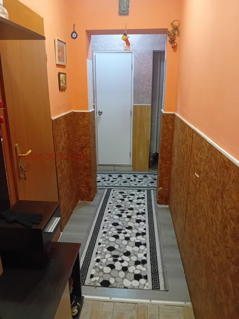 Продава 2-СТАЕН, гр. Бобов дол, област Кюстендил, снимка 2 - Апартаменти - 53113556