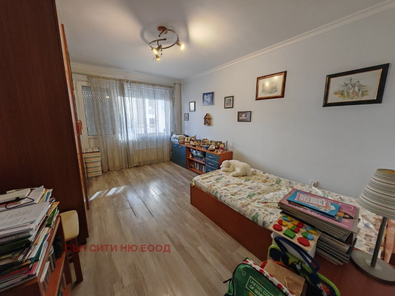 Продава  Многостаен град София , Белите брези , 170 кв.м | 54834924 - изображение [11]