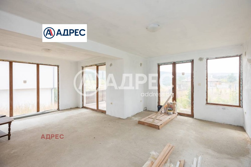 Продава КЪЩА, област Добрич, с. Църква • 108000 € • 19953060 — Holmes.bg
