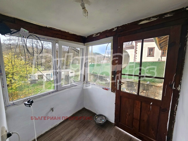 Продава КЪЩА, с. Елешница, област София област, снимка 5 - Къщи - 53506774