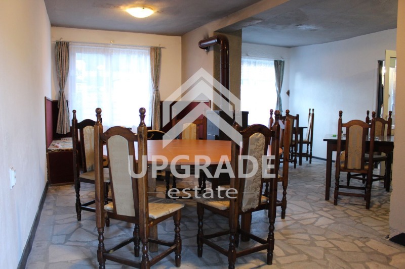 Продава МАГАЗИН, с. Виево, област Смолян, снимка 9 - Магазини - 53067038