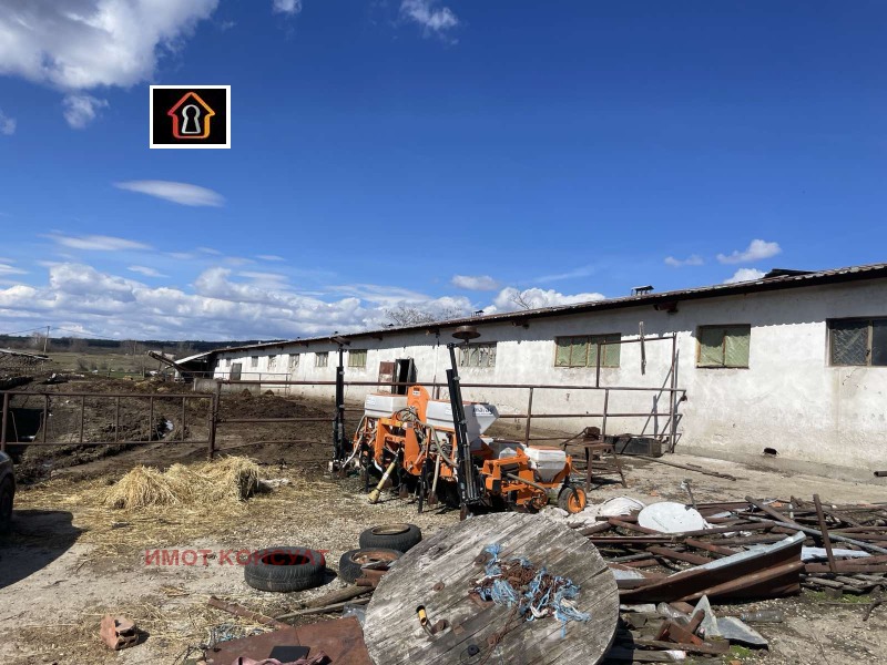 Продава ПРОМ. ПОМЕЩЕНИЕ, с. Мраморен, област Враца, снимка 9 - Производствени сгради - 53536570