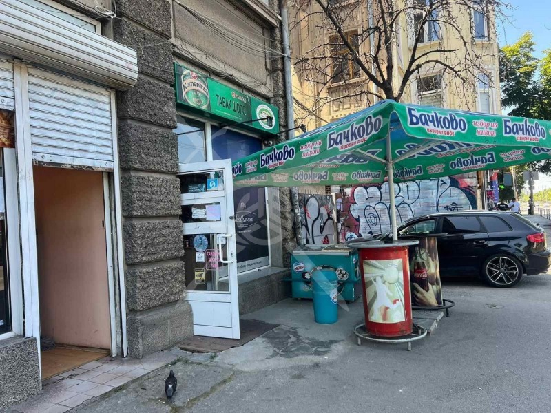 Продава БИЗНЕС ИМОТ, гр. София, Център