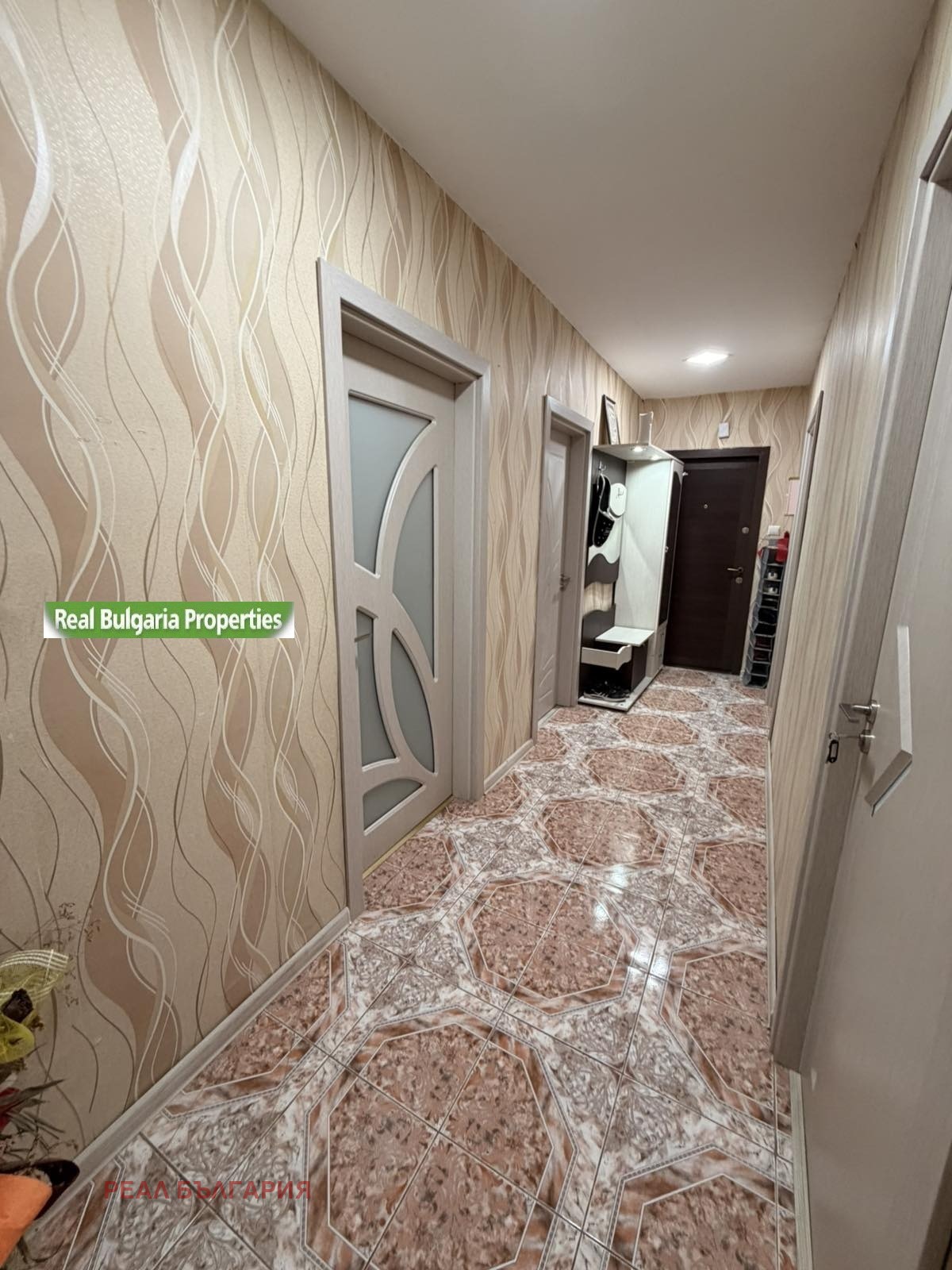 Продава 3-СТАЕН, гр. Русе, Родина 2, снимка 15 - Апартаменти - 54267710