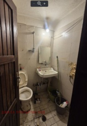 Продава АТЕЛИЕ, ТАВАН, гр. София, Банишора, снимка 3 - Апартаменти - 53706326