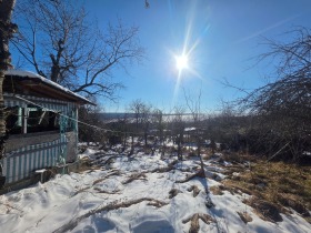 Парцел град Варна, м-т Крушките 4