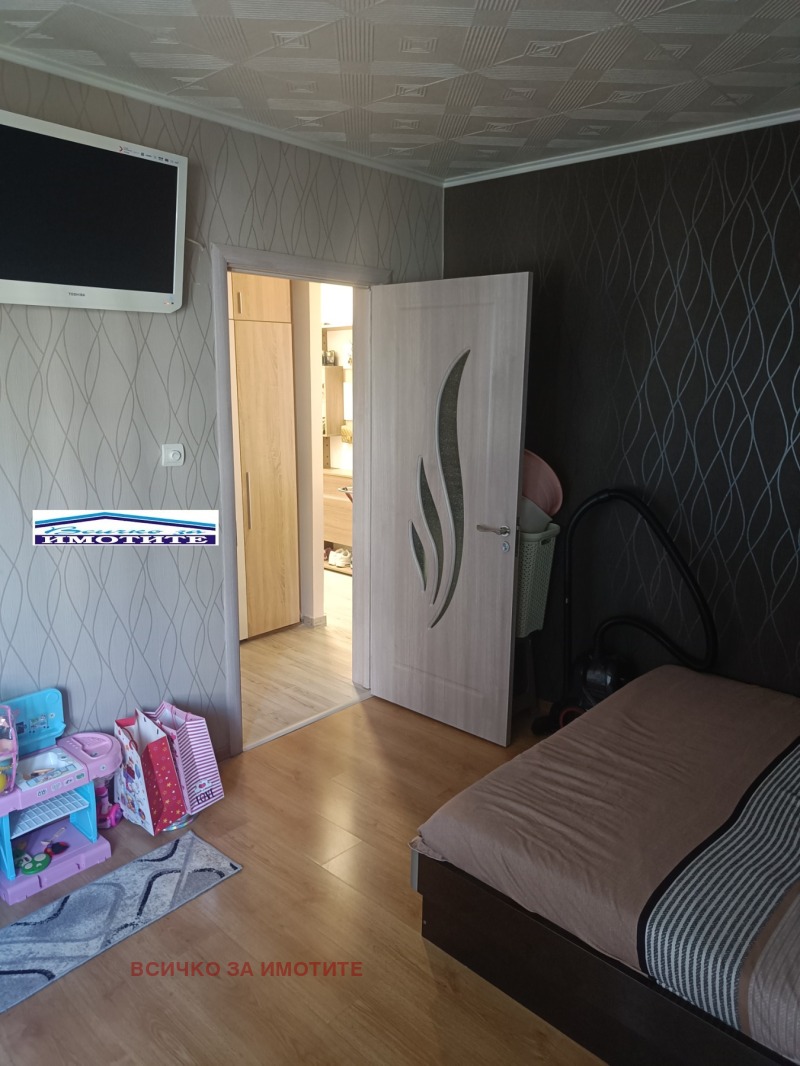 Eladó  1 hálószoba Ruse , Zdravec Iztok , 58 négyzetméter | 56917616 - kép [3]