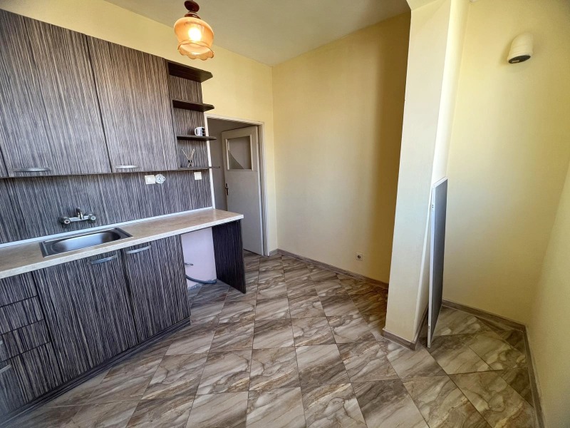 Eladó  2 hálószobás Varna , Vazrazsdane 3 , 60 négyzetméter | 81076238 - kép [2]