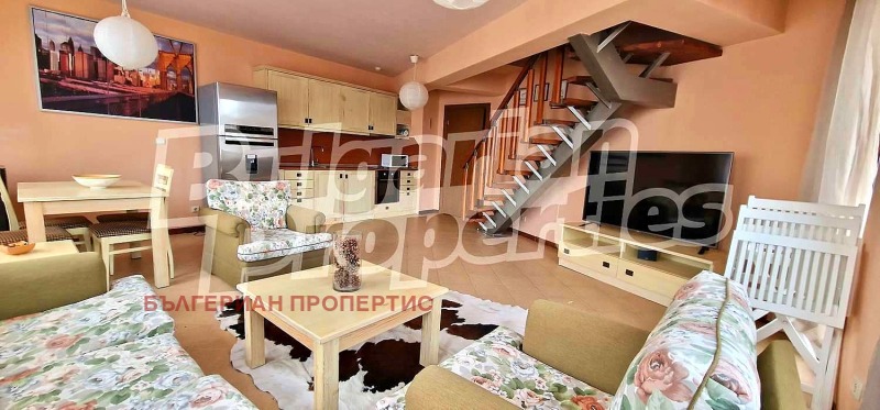 Продава  Многостаен област Благоевград , гр. Банско , 151 кв.м | 71740980