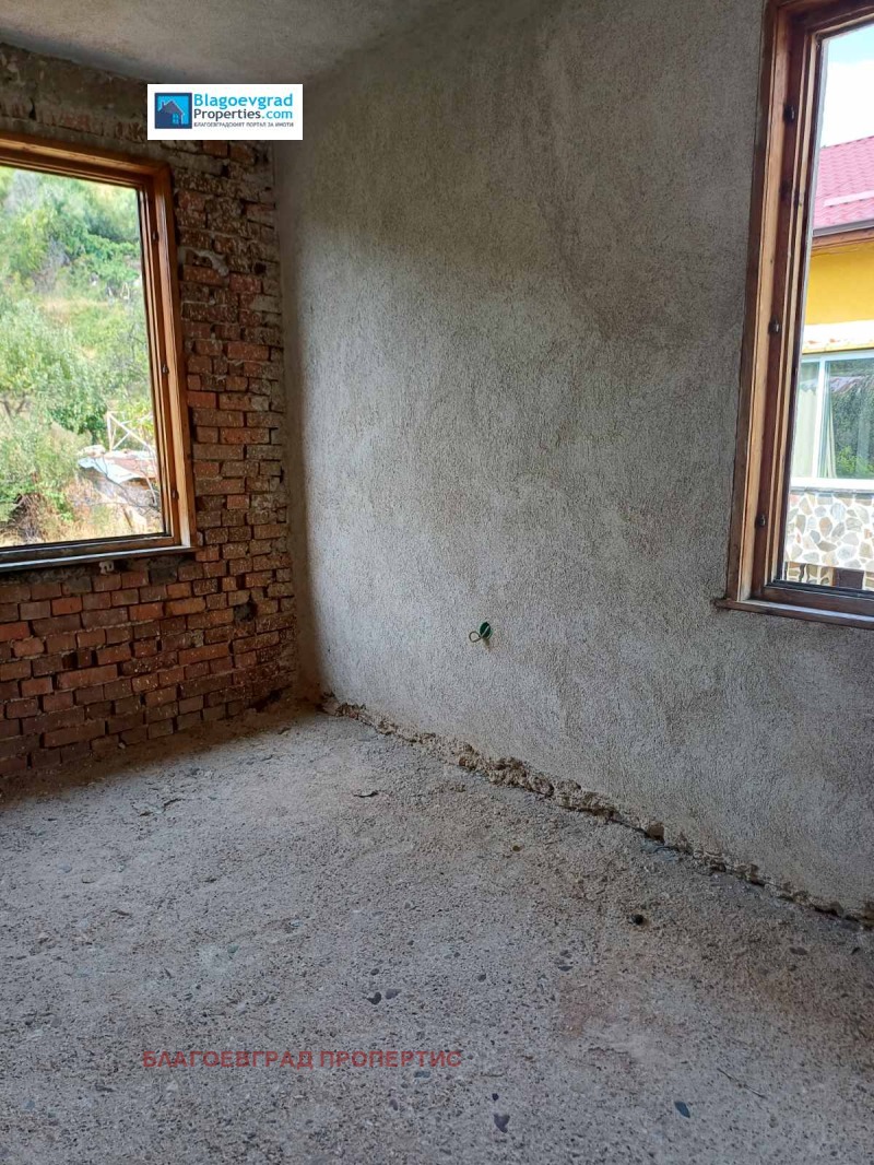 À venda  Casa região Kyustendil , Rila , 180 m² | 70641315 - imagem [9]