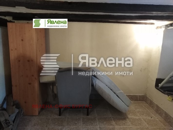 Продава КЪЩА, с. Кости, област Бургас, снимка 10 - Къщи - 47611472