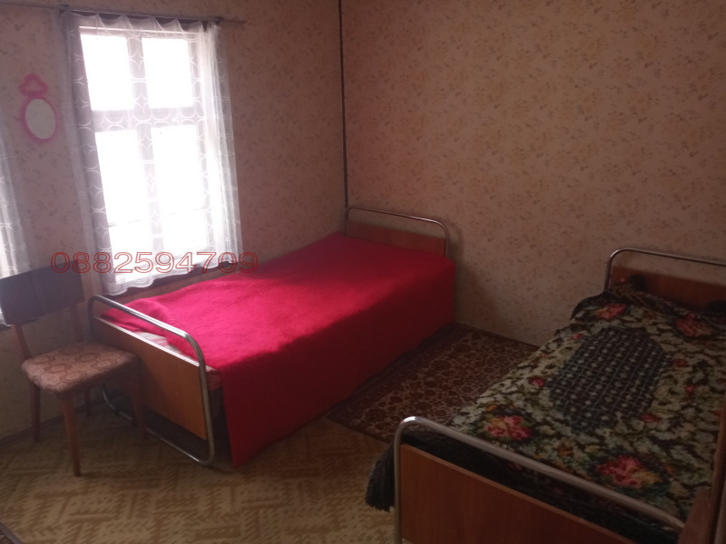 Продава КЪЩА, с. Чифлик, област Ловеч, снимка 13 - Къщи - 52779389