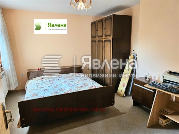 Продава КЪЩА, гр. София, Бенковски, снимка 11 - Къщи - 54529682
