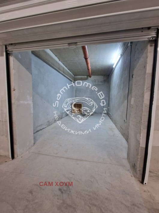 Til salg  Garage Varna , Grand Mol , 18 kvm | 69060435