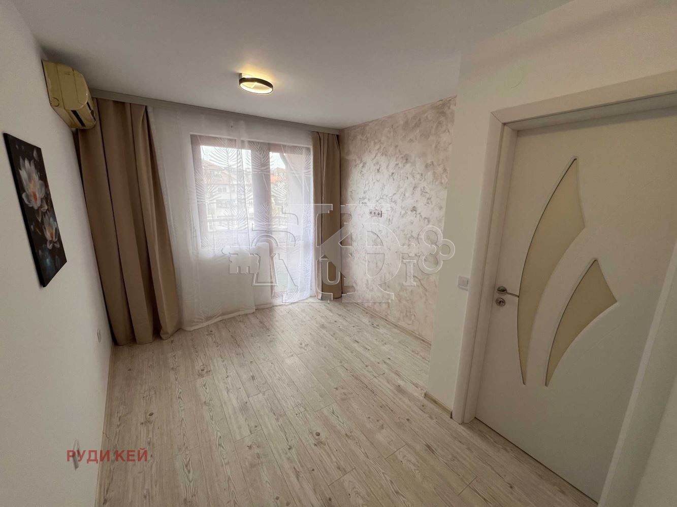 Продава 2-СТАЕН, гр. Варна, Център, снимка 2 - Апартаменти - 54354668