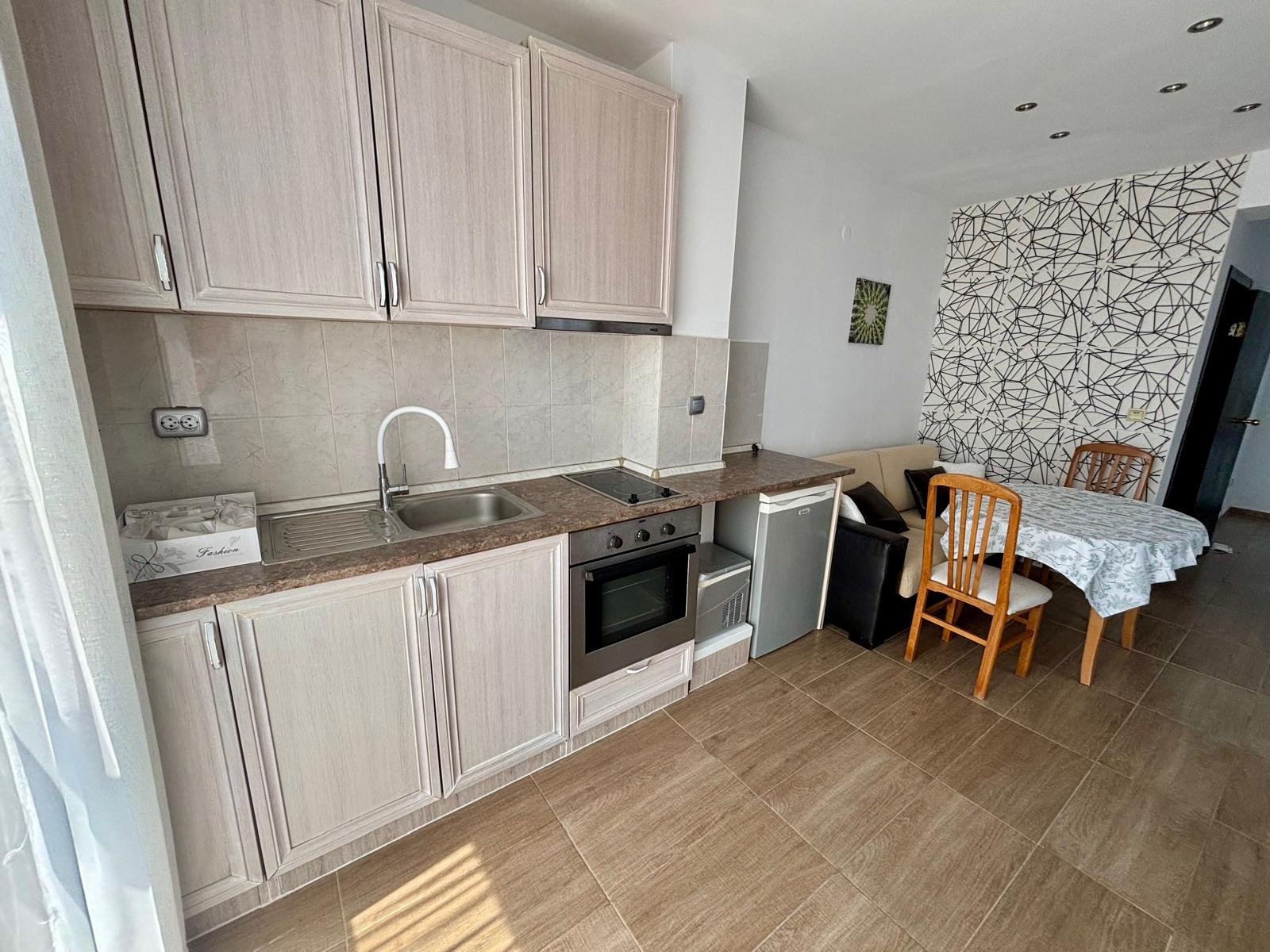 Продава 3-СТАЕН, гр. Свети Влас, област Бургас, снимка 2 - Апартаменти - 55440891