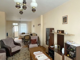Продажба на тристайни апартаменти в град Пловдив — страница 38 - изображение 17 