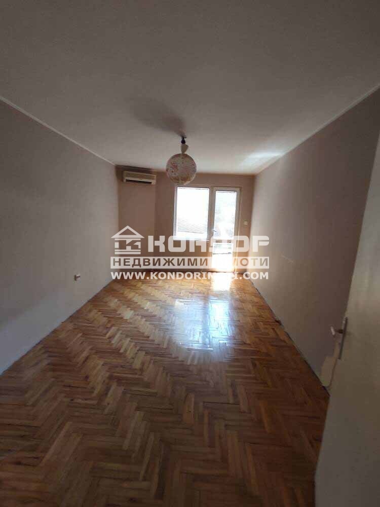 De vânzare  1 dormitor Plovdiv , Vâstaniciesci , 75 mp | 69532269 - imagine [2]