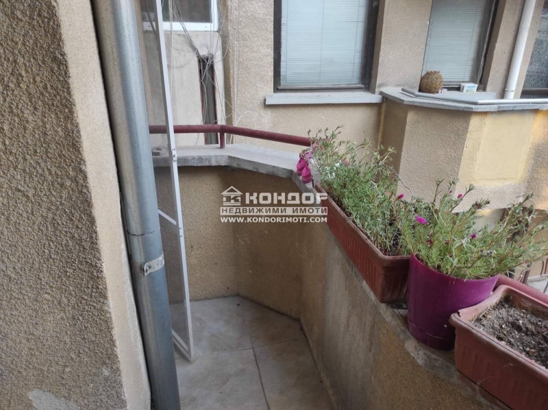 For Sale  1 bedroom Plovdiv , Vastanicheski , 75 sq.m | 69532269 - image [11]