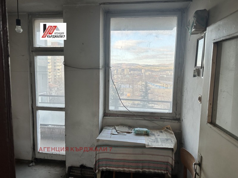 Продава  2-стаен град Кърджали , Веселчане , 63 кв.м | 93356795 - изображение [7]