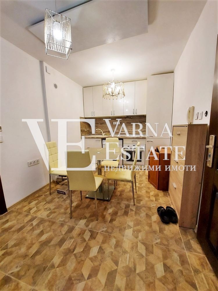 Продава 3-СТАЕН, гр. Варна, Гръцка махала, снимка 8 - Aпартаменти - 46656112