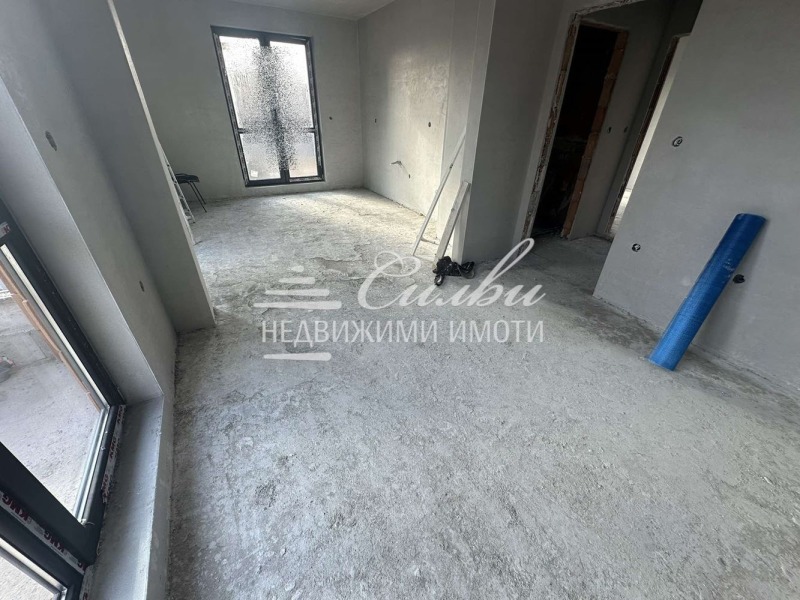 Продава  3-стаен град Търговище , Център , 120 кв.м | 52051895